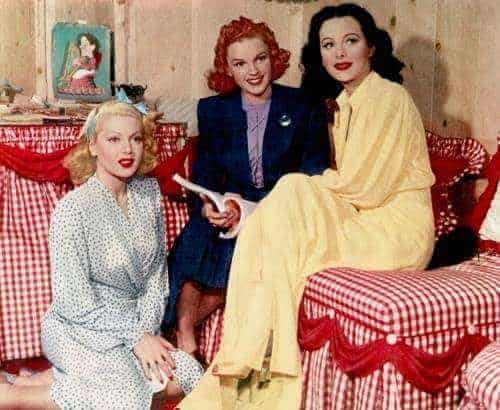 Hedy Lamar, Judy Garland et Lana Turner en attente de la recouserie 