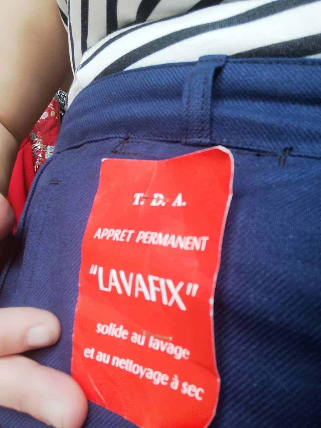 etiquette pantalon bleu Lavafix
