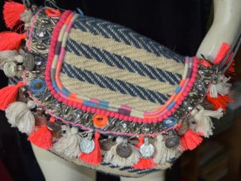 pochette sac sur manequin