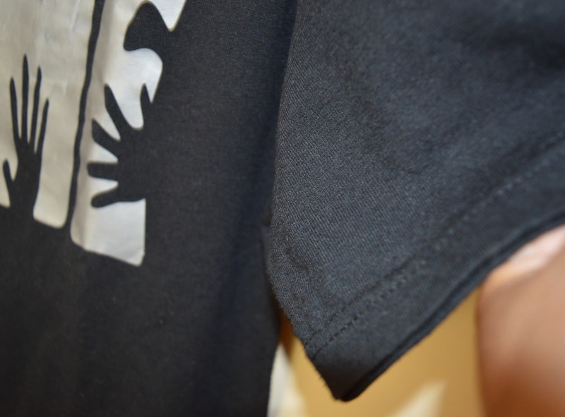 detail tee shirt noir